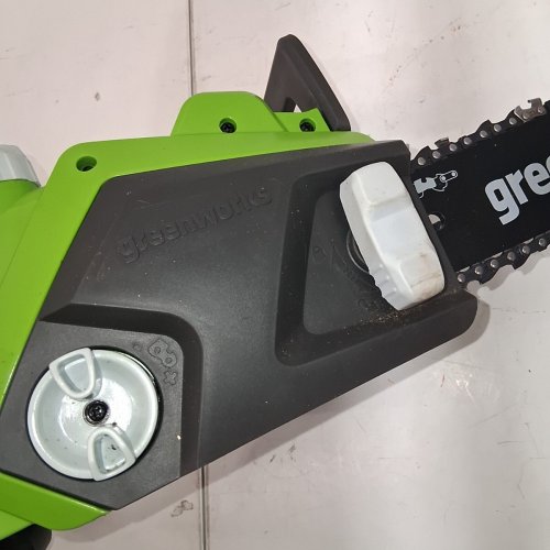 GREENWORKS CORDED CHAINSAW, 14" BLADE, 10.5A (GREEN) (MODEL: 20222) image 6