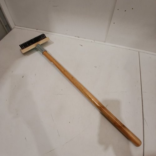 WINCO WWOOD HANDLE CARBON WIRE PIZZA OVEN SCRAPER - 27" - BROWN (MODEL: BR-27) image 2