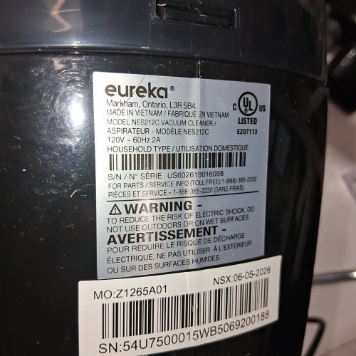 EUREKA UPRIGHT VACUUM CLEANER - 120 V 2A - BLACK (MODEL: NES212C) image 3