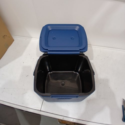 COLEMAN CHILLER 16 QT PORTABLE COOLER - 15 L - DARK BLUE (MODEL: 5877) image 3