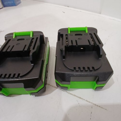 3PC WORFCI BATTERY CHARGER SET WITH TWO BATTERIES - 21V MAX, 2.0AH - BLACK, GREEN image 5