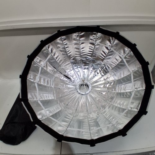 GODOX QUICK RELEASE UMBRELLA SOFTBOX WITH STANDARD BOWEN MOUNT - 33.5" - BLACK/SILVER (MODEL: S85T) image 3