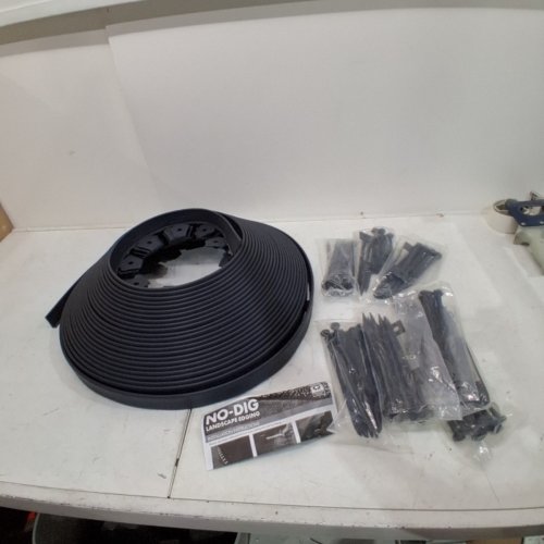 DIMEX EASYFLEX PLASTIC NO-DIG LANDSCAPE EDGING KIT- 100FT - BLACK (MODEL:3000-100C) image 3