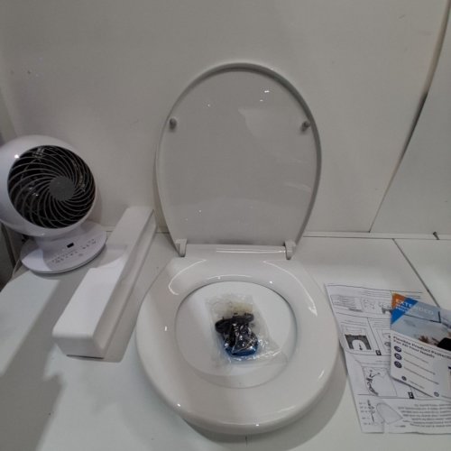 GARVEE ROUND TOILET SEAT WITH SOFT CLOSE - 14.5" X 16" - WHITE - (MODEL: PHO-16EX3QUX) image 2