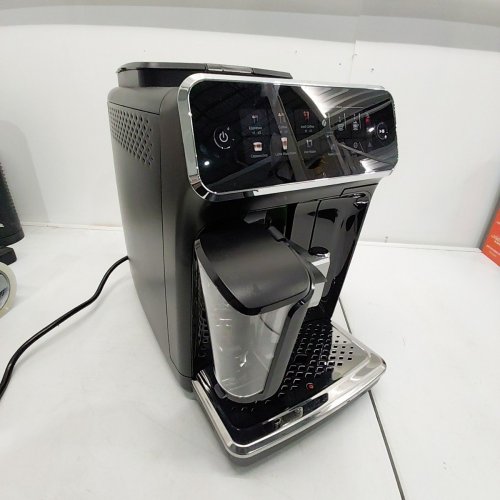 PHILIPS LATTEGO 3300 SERIES FULLY AUTOMATIC ESPRESSO MACHINE WITH BUILT-IN GRINDER - BLACK (MODEL: EP3341/50) image 3