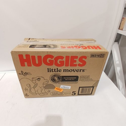 132PK HUGGIES LITTLE MOVERS DIAPERS - SIZE 5 image 3