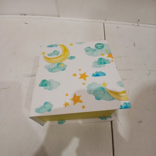 TICKLE & MAIN BABY GIFT SET WITH PRAYING MUSICAL LAMB & PRAYER BOOK - (STYLE: KEEPSAKE BEDTIME BLESSING) image 3