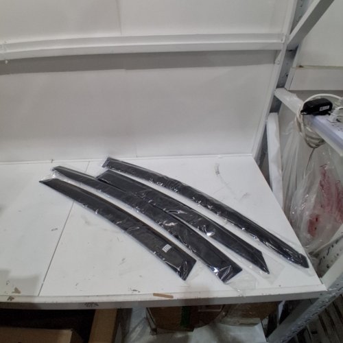 4PC HYUNDAI ELANTRA WINDOW VISOR DEFLECTORS - BLACK image 2