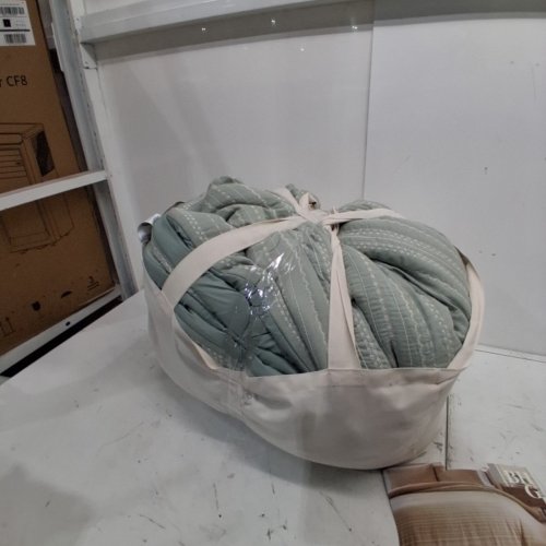 3PC BETTER HOMES & GARDENS COMFORTER SET - DOUBLE/QUEEN - SAGE GREEN image 7