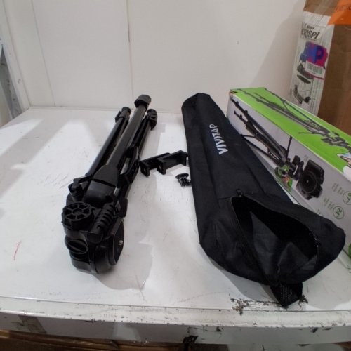 VIVITAR PRO CAMERA TRIPOD - 67" - BLACK (MODEL: VIVVPT4867-FR-NOC) image 3