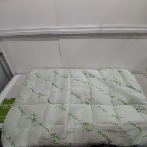 NIAGARA BAMBOO FITTED MATTRESS TOPPER - FULL - GREEN/WHITE image 2