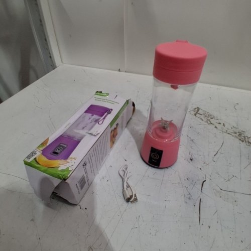 PORTABLE CORDLESS & RECHARGEABLE JUICE BLENDER - PINK (MODEL: HM-03) image 3
