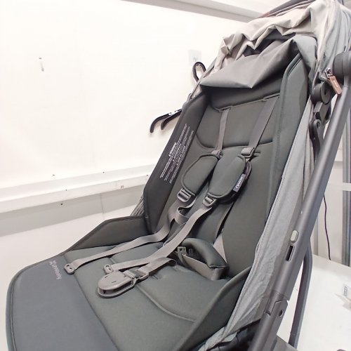 UPPABABY MINU V3 LIGHTWEIGHT FOLDABLE STROLLER - SAVANNAH GREY image 3