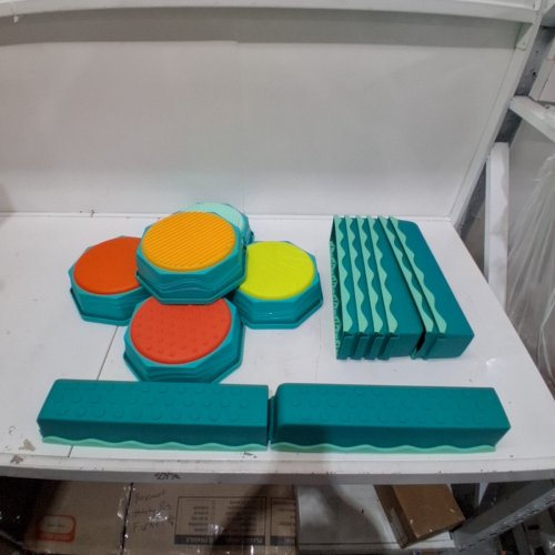 13PC B. BATTAT TOYS BALANCE BEAM STEPPING STONES ACTIVE PLAY SET FOR TODDLERS AND KIDS - BALANCE AND BUILD SET - BLUE/MULTICOLOUR (MODEL:BX2482C1Z) image 3