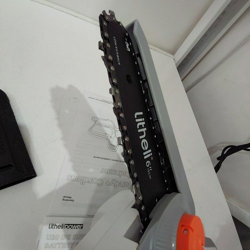 LITHELI CORDLESS PORTABLE MINI CHAINSAW - 20V - 6" - WHITE / GREY (MODEL: EGT050092) image 4