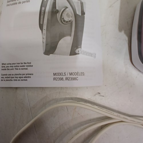BLACK+DECKER PEARL GLIDE STEAM IRON - PINK AND WHITE (MODEL: IR2398C) image 4