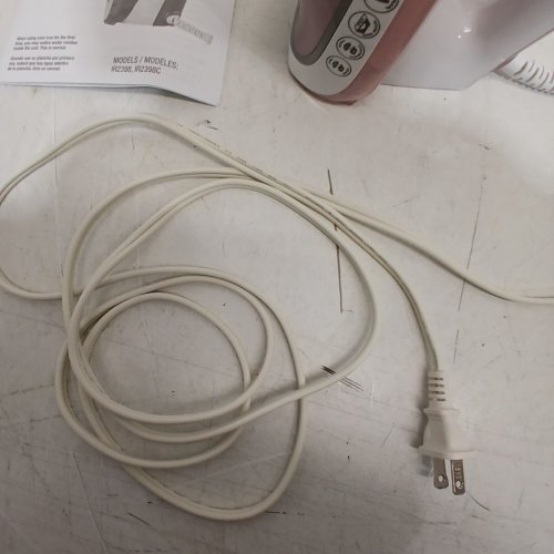 BLACK+DECKER PEARL GLIDE STEAM IRON - PINK AND WHITE (MODEL: IR2398C) image 6