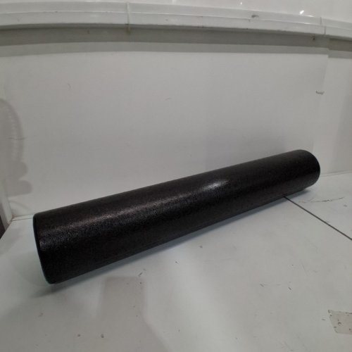 AMAZON BASICS HIGH-DENSITY ROUND FOAM ROLLER - 36" - BLACK image 3