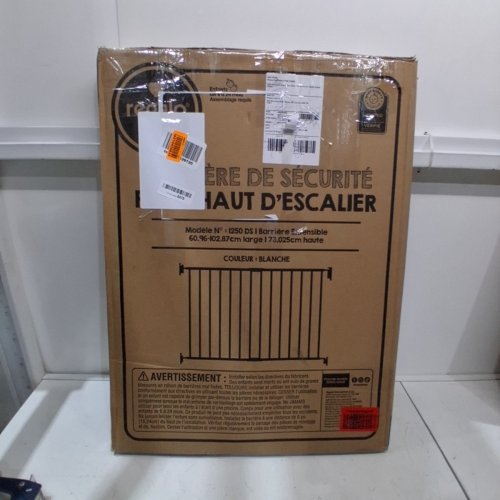 REGALO EXTRA WIDE 2-IN-1 TOP OF STAIRWAY AND HALLWAY SAFETY GATE WITH MOUNTING KIT - WHITE (MODEL: 1250 DS) image 4