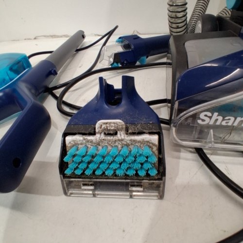 SHARK CARPET XPERT WITH STAIN STRIKER CARPET CLEANER WITH STAIN CREVICE AND HOSE ATTACHMENTS (MODEL: EX200C) image 3