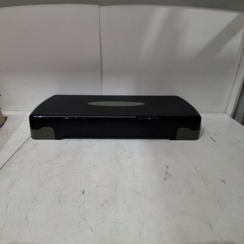 AMAZON BASICS AEROBIC EXERCISE STEP PLATFORM - BLACK\GREY image 2