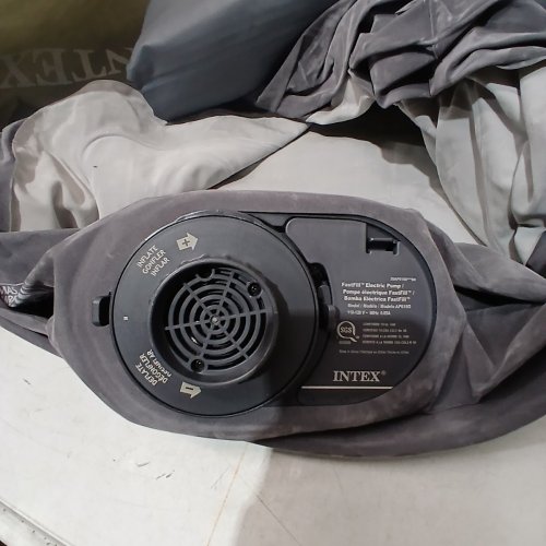INTEX DURA -BEAM QUICKFILL AIR MATTRESS WITH INTERAL PUMP - TWIN - GREY/NAVYBLUE image 4