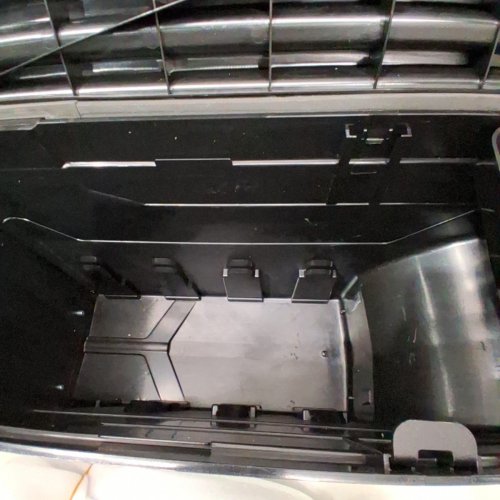 VEVOR TRUCK BED STORAGE TOOL BOX WITH LOCKABLE LID - 20L - COMPATIBLE WITH TOYOTA TUNDRA 2007-2021 - BLACK (MODEL: ZP20220406E01) image 4