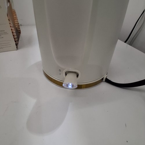 HADEN ELECTRIC KETTLE - 1.7L - HEARTH AND HAND WITH MAGNOLIA EXCLUSIVE - SOUR CREAM WHITE/GOLD image 2