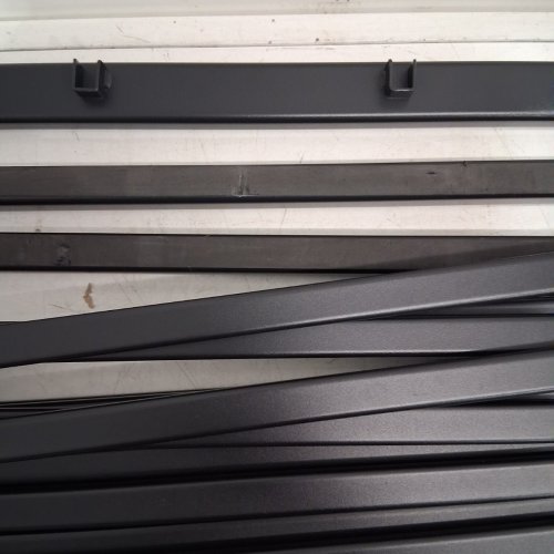 ZINUS METAL PLATFORM BED FRAME WITH STEEL SLAT SUPPORT / MATTRESS FOUNDATION - 16" - QUEEN - BLACK (MODEL: AZ-MPRC-16QS) image 3