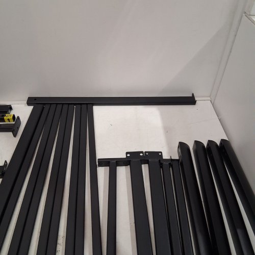 ZINUS METAL PLATFORM BED FRAME WITH STEEL SLAT SUPPORT / MATTRESS FOUNDATION - 16" - QUEEN - BLACK (MODEL: AZ-MPRC-16QS) image 4