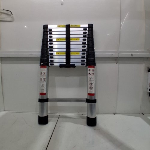 ALUMINIUM LIGHTWEIGHT MULTIPURPOSE COLLAPSIBLE TELESCOPING LADDER - 12.5FT - SILVER/BLACK (MODEL:MF-TLA380) image 2