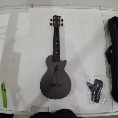 ENYA NOVA U UKULELE CARBON FIBER MINI GUITAR - 22" - BLACK (MODEL: NOVA U-BK) image 2