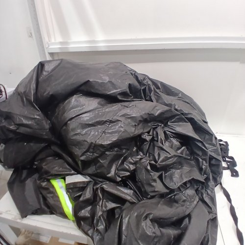FAVOTO WATERPROOF OUTDOOR CAR COVER - FITS 177"-193" - BLACK image 3