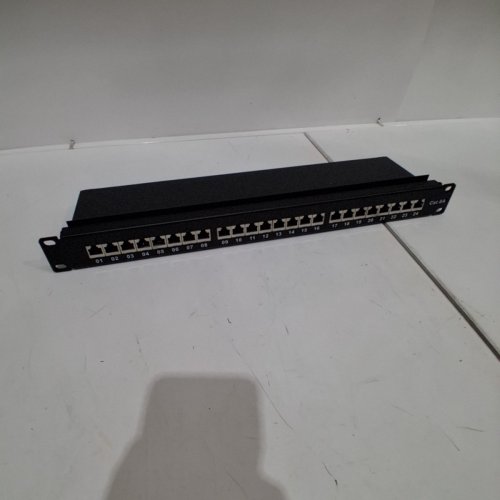 MONOPRICE ENTEGRADE SERIES 1U PATCH PANNEL - 19" - 24-PORT - BLACK (MODEL: 29752) image 2