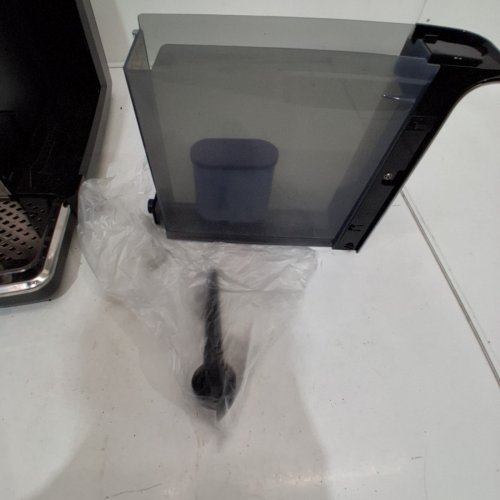 PHILIPS 3300 SERIES FULLY AUTOMATIC ESPRESSO MACHINE WITH INTUITIVE TOUCH DISPLAY & CLASSIC MILK FROTHER - BLACK/CHROME - (MODEL: EP3326/90) image 3