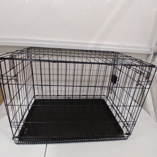 AMAZONBASICS SINGLE-DOOR FOLDING METAL DOG CRATE - MEDIUM / 30" X 19" X 21" - BLACK image 4