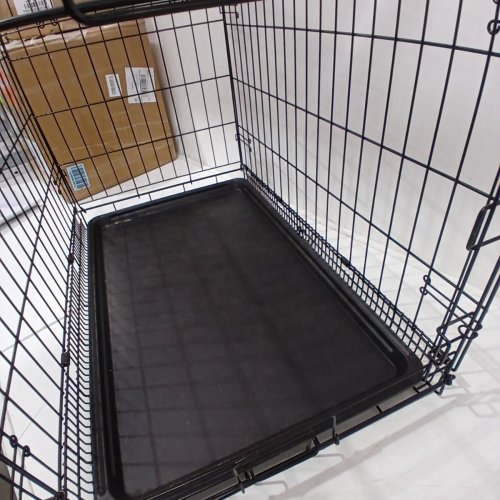 AMAZONBASICS SINGLE-DOOR FOLDING METAL DOG CRATE - MEDIUM / 30" X 19" X 21" - BLACK image 6
