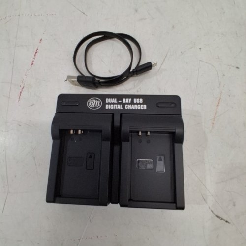BM PREMIUM DUAL BAY BATTERY CHARGER FOR CANON DIGITAL CAMERA *CHARGER ONLY* - FITS LP-E12 (MODEL: BM-2B8) image 3