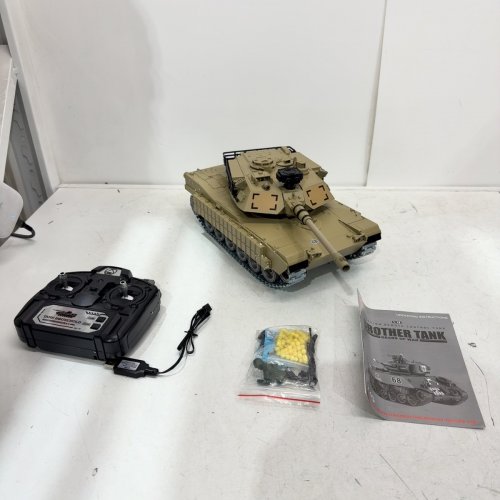 SUPDEX 1:18 RC BATTLE TANK WITH SMOKE, LIGHT SOUND,& VOLUME SWITCH - 2.4GHZ - BROWN/GREEN - (MODEL:LEOPARD-2) image 2