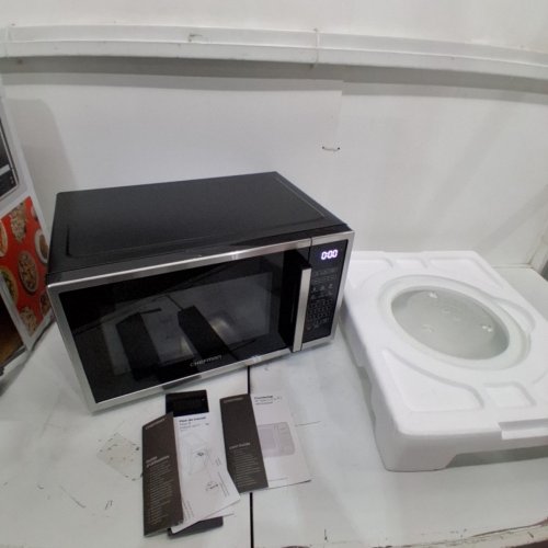 CHEFMAN 10-POWER LEVELS COUNTERTOP MICROWAVE WITH CHILD SAFETY LOCK - 1000W - 1.1 CU.FT - BLACK/STAINLESS STEEL - (MODEL: RJ55-SS-11-CK-CA) image 5