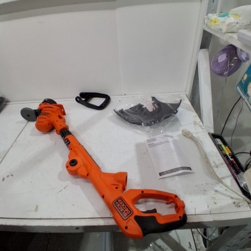BLACK+DECKER CORDED AFS ELECTRIC STRING TRIMMER/EDGER - 6.5 AMP, 8000RPM - 14" - ORANGE/BLACK (MODEL: BESTA510) image 3