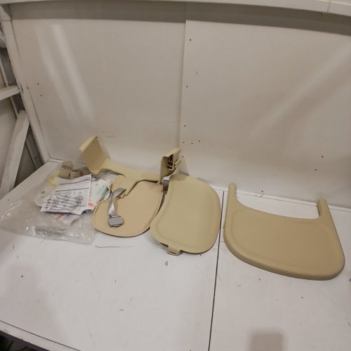 BABY HIGH CHAIR WITH FOOD TRAY - KHAKI BEIGE (MODEL: YY012) image 4