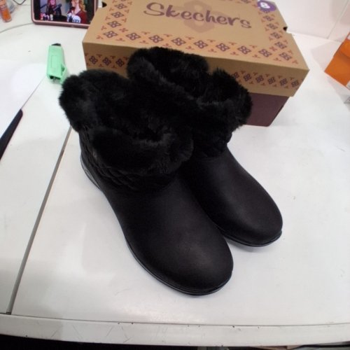 WOMEN'S SKECHERS JOY CHUGGA BOOTS WITH SWIFT FIT - SIZE 8 - BLACK (STYLE: 176002CS/1936271) image 3