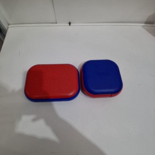 2PC BENTGO CHILL LUNCH BOX & MINI BOX - 788 ML + 630 ML - RED AND BLUE image 3