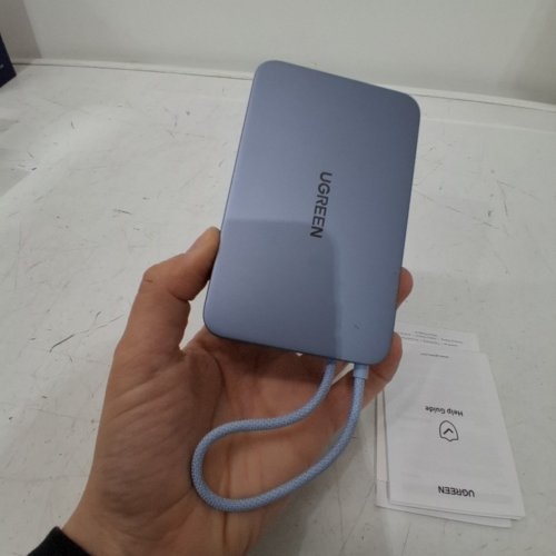 UGREEN ULTRA-SLIM QI2 MAGNETIC BATTERY POWER BANK - 15W - 10000MAH - BLUE image 3