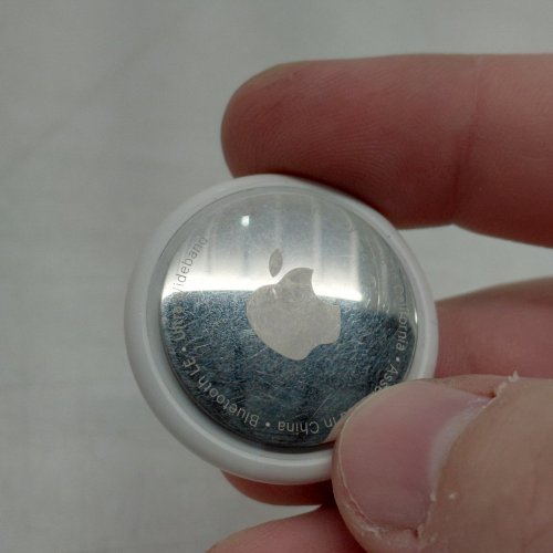 APPLE AIRTAG - WHITE (MODEL: A2187) image 4