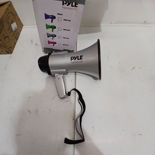 PYLE MEGAPHONE SPEAKER/SIREN/BULLHORN - COMPACT AND BATTERY OPERATED - 30W - (MODEL: PMP33SL) image 3