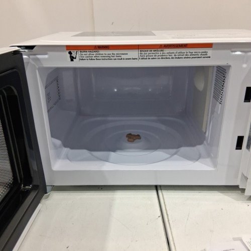 COMFEE COUNTERTOP MICROWAVE OVEN - 0.7 CU.FT/700W - WHITE (MODEL: CM-M201K(WH)) image 3