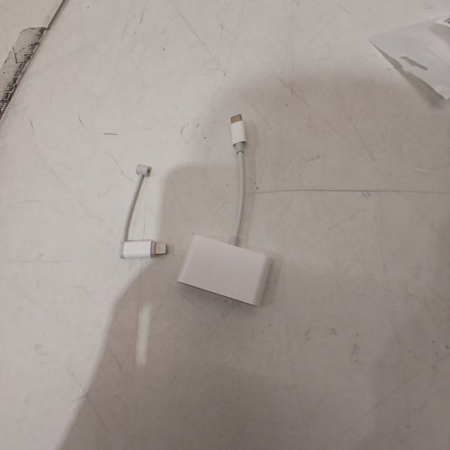 UNIVERSAL 3-IN-1 HUB CONVERTER TYPE-C ADAPTER SD CARD READER - WHITE image 2