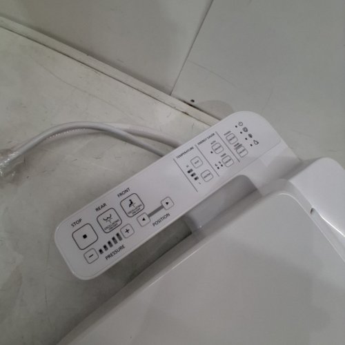 TOTO WASHLET A2 ELECTRONIC BIDET TOILET SEAT WITH HEAT FUNCTIONS & SOFTCLOSE LID - ELONGATED - WHITE (MODEL: SW3004#01) image 5